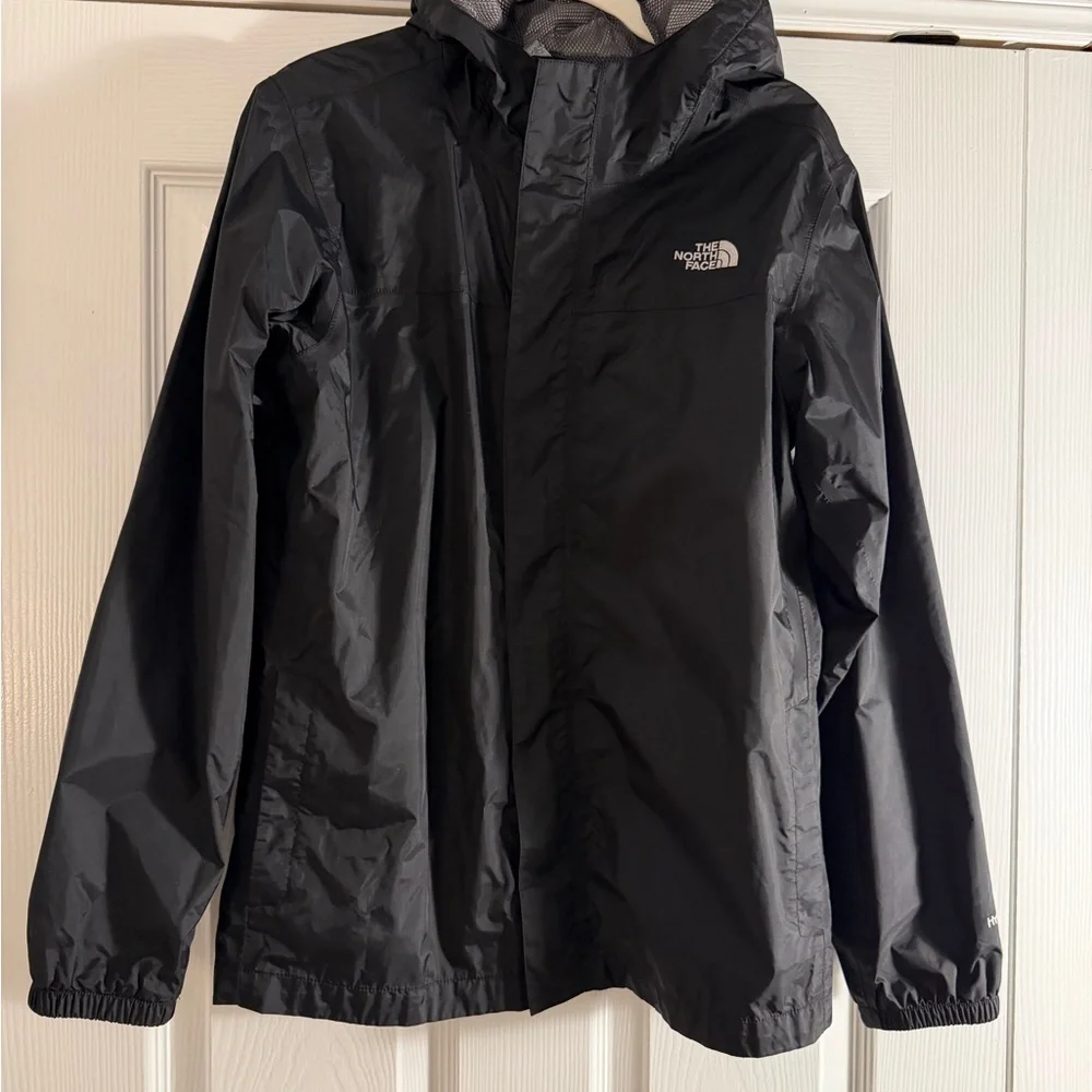 The North Face Black Venture 2 Hyvent Jacket - Picture 1 of 5